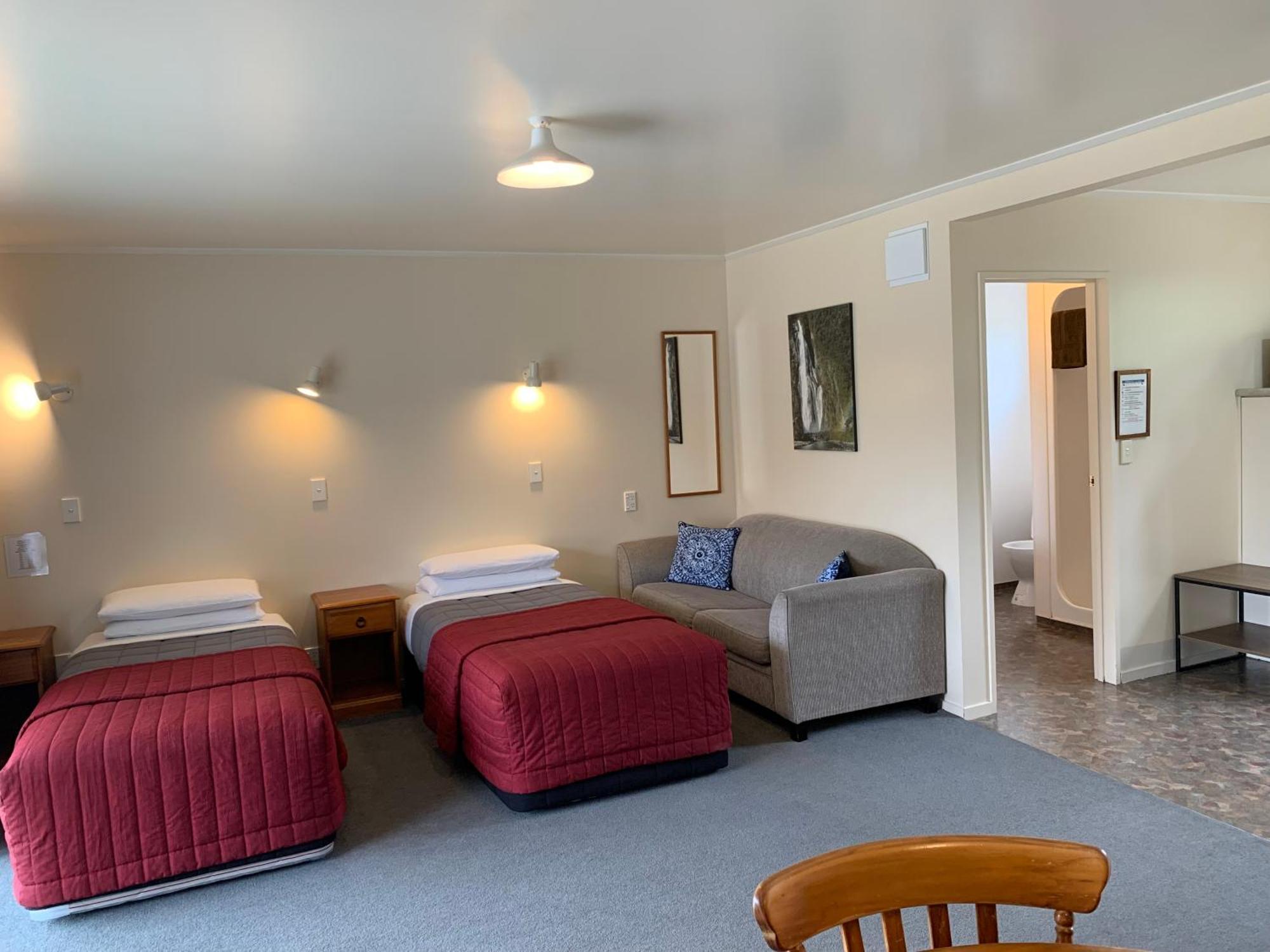Amber Court Motel Te Anau Exteriér fotografie