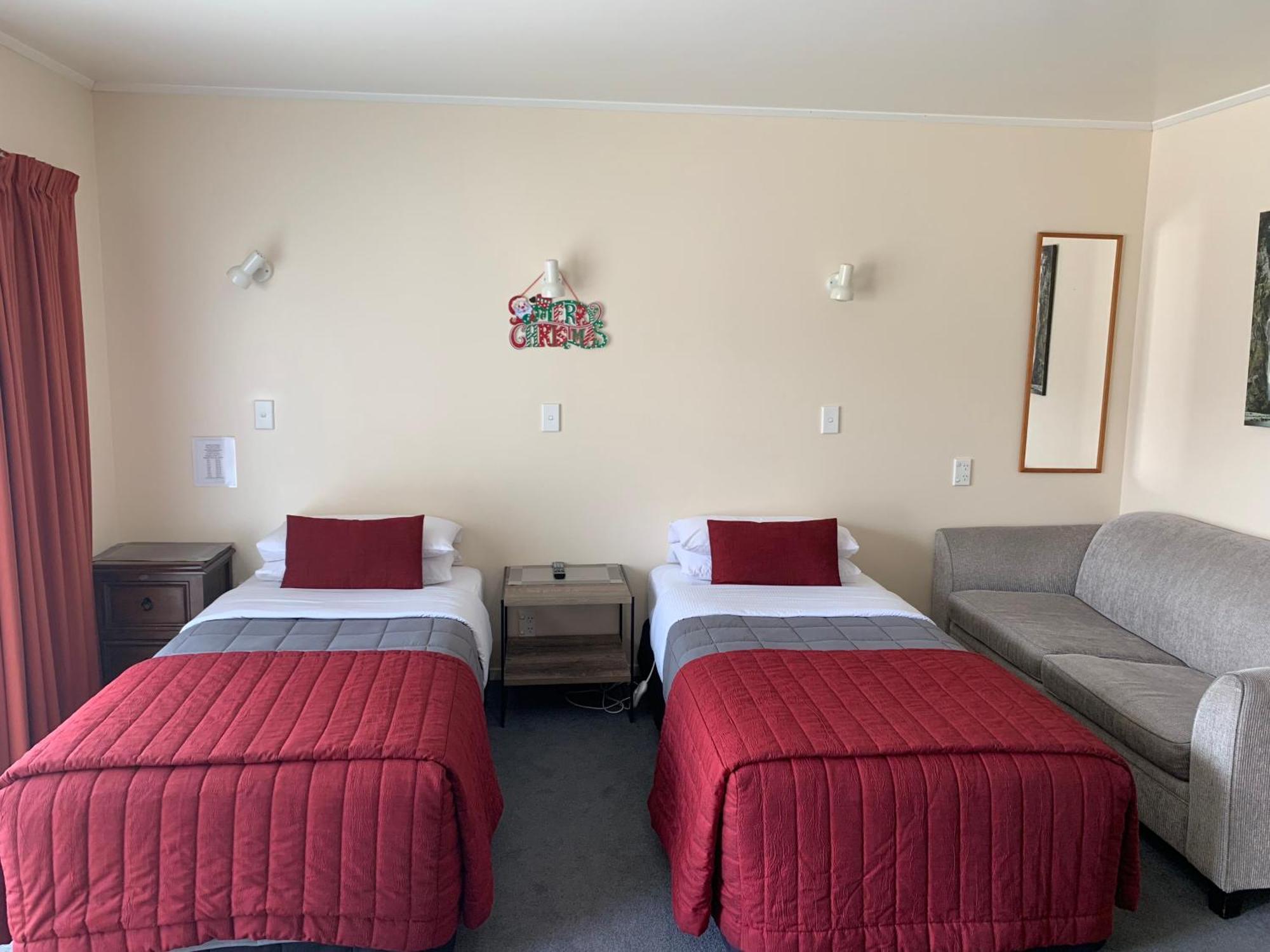 Amber Court Motel Te Anau Exteriér fotografie