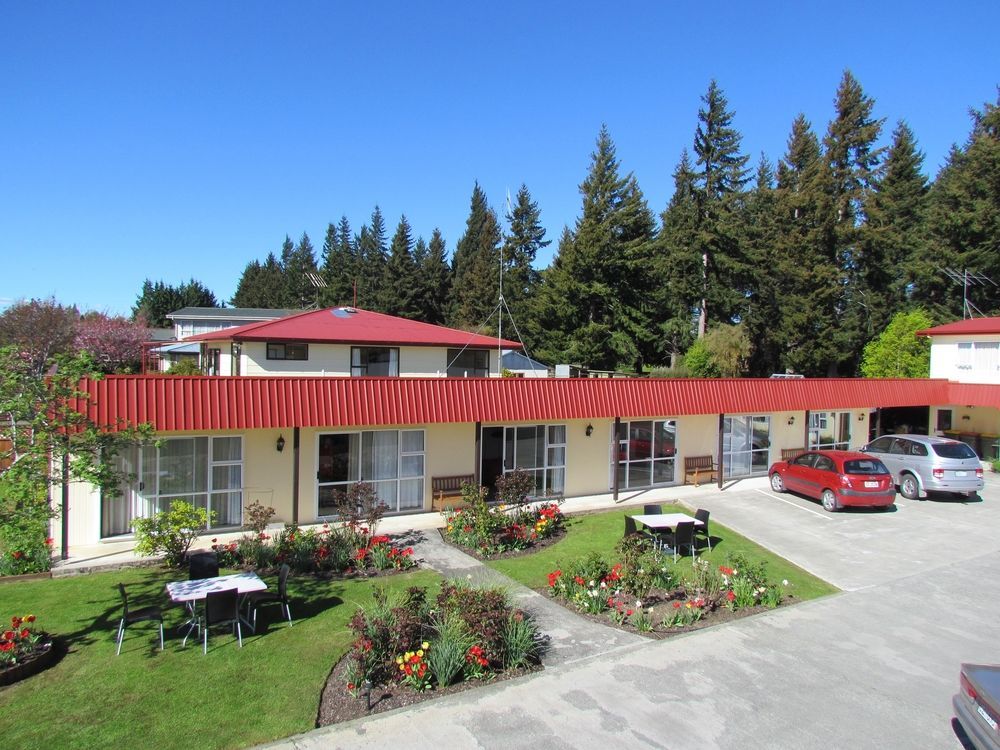 Amber Court Motel Te Anau Exteriér fotografie